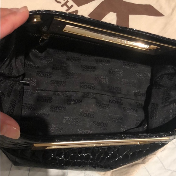 Michael Kors Clutch - Picture 4 of 5